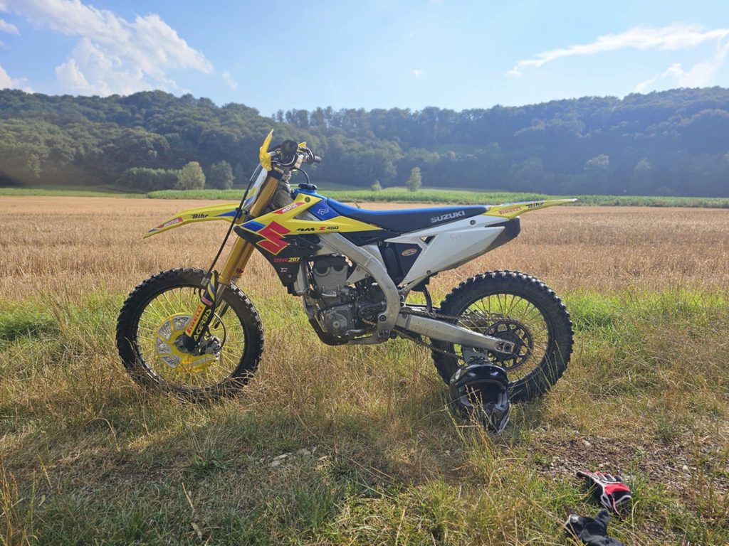 SUZUKI RM-Z 250 2018 - 2025 REZERVNI DELI