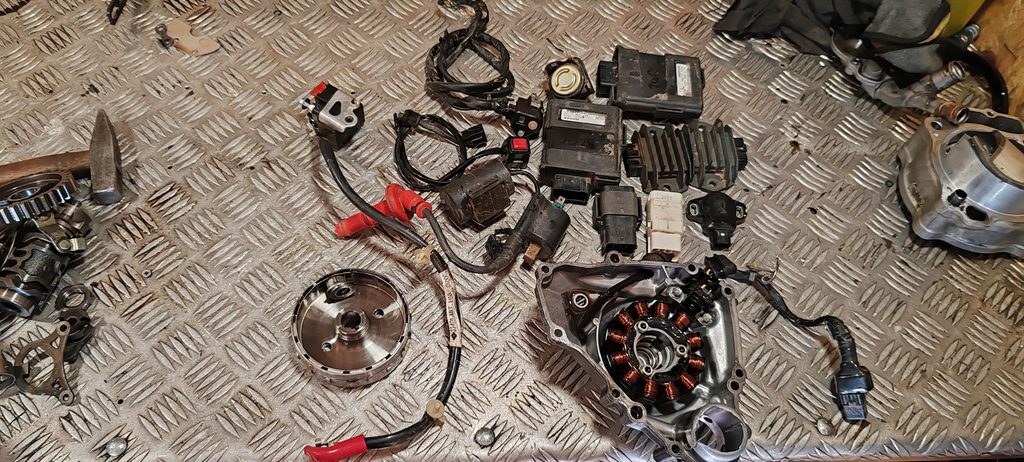 ELEKTRIKA, MAGNET,INŠTALACIJA,ECU,CDI,REGULATOR,STATOR