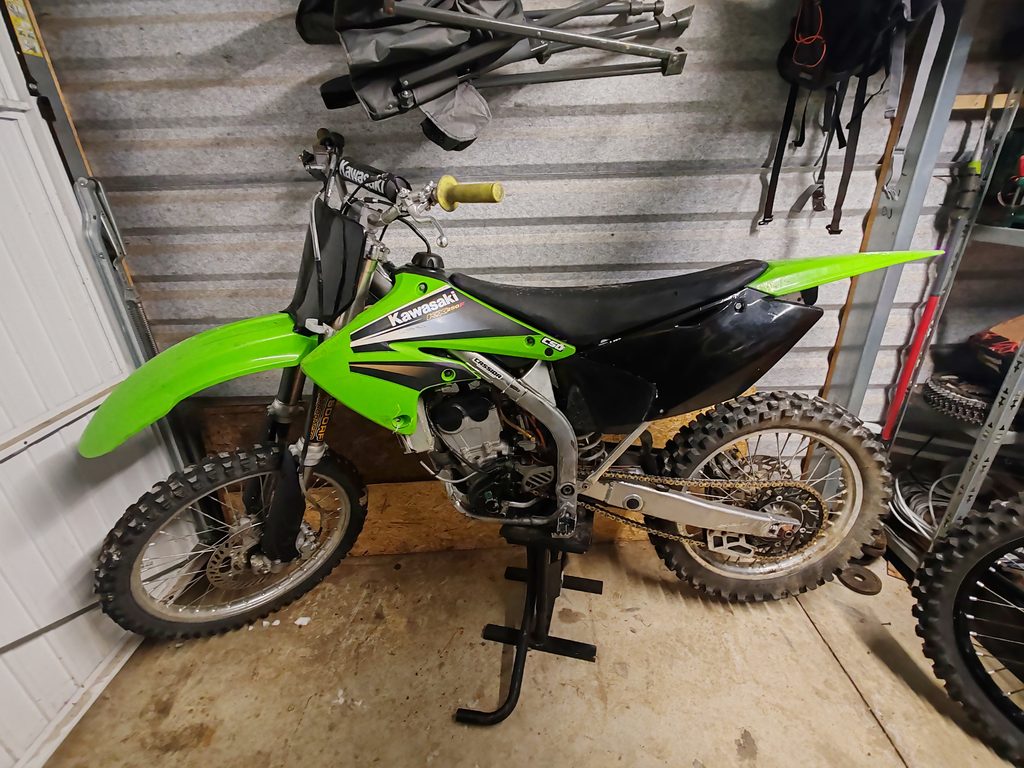 KAWASAKI KX250F 2004 - 2006 REZERVNI DELI